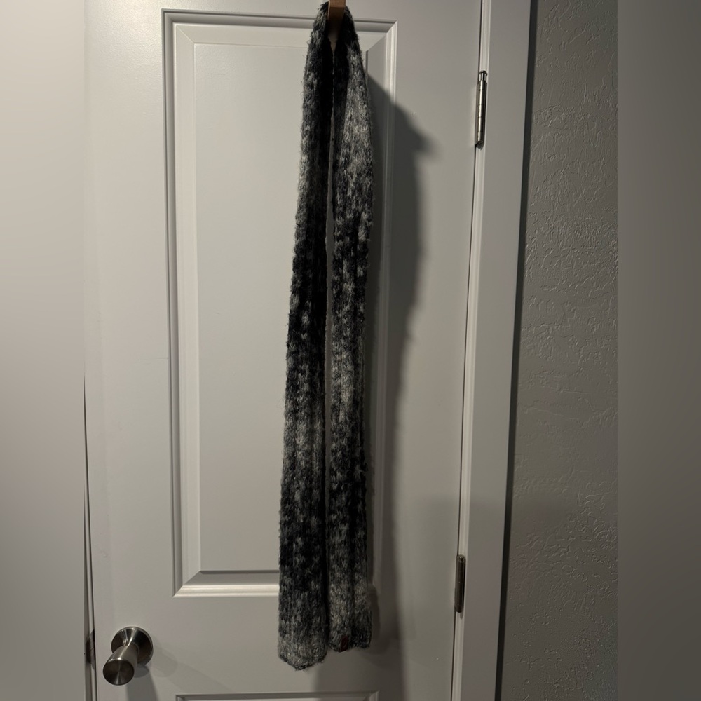 True Religion Black and Gray Knit Scarf